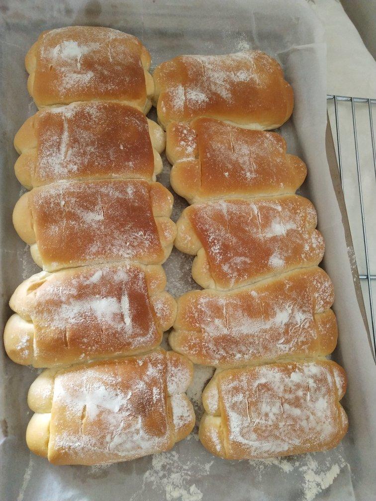 软到不知所措的牛奶卷