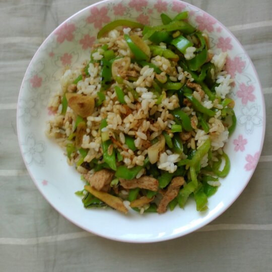 青椒肉丝炒饭