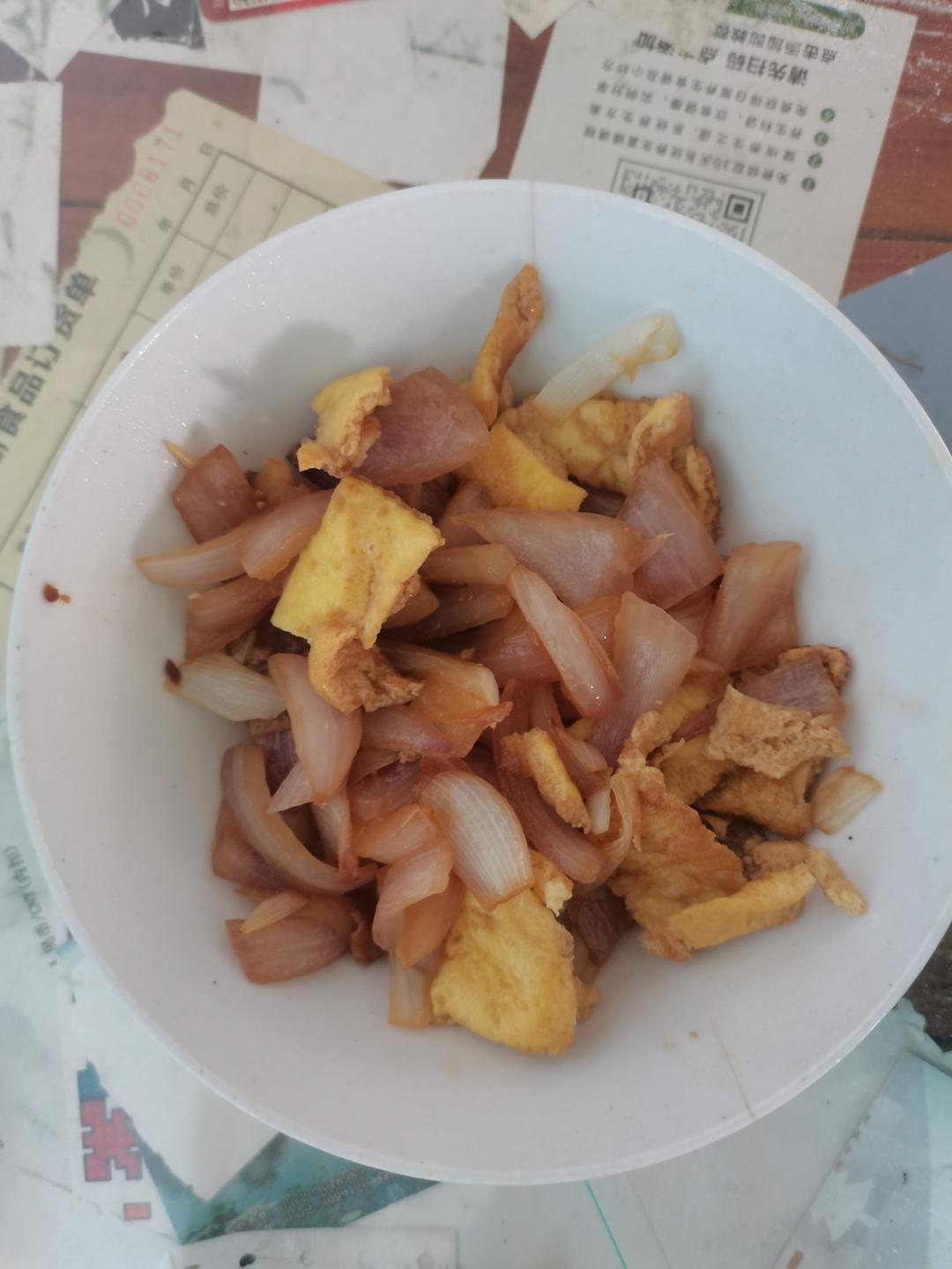 洋葱炒鸡蛋