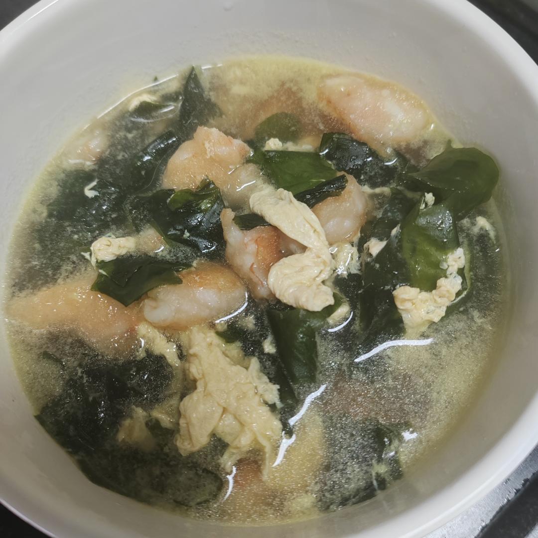 裙带菜虾滑汤