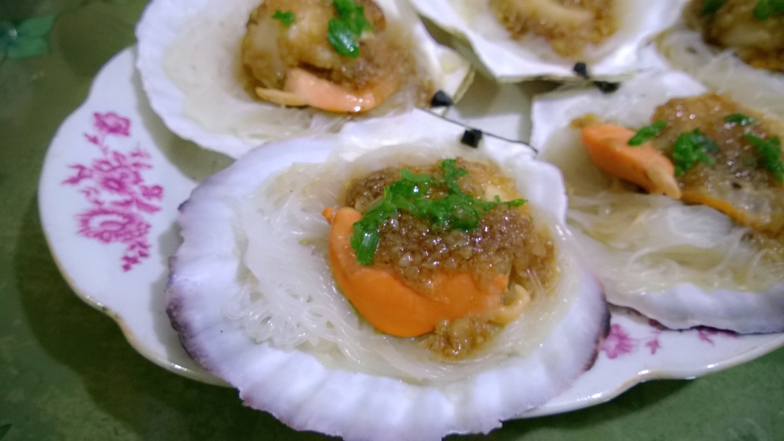 蒜蓉粉丝蒸扇贝