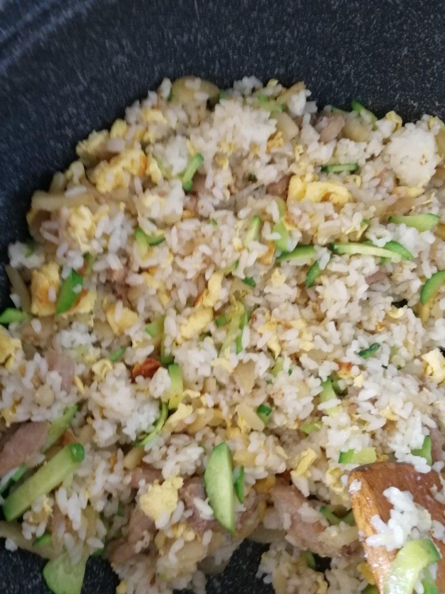 家常蛋炒饭