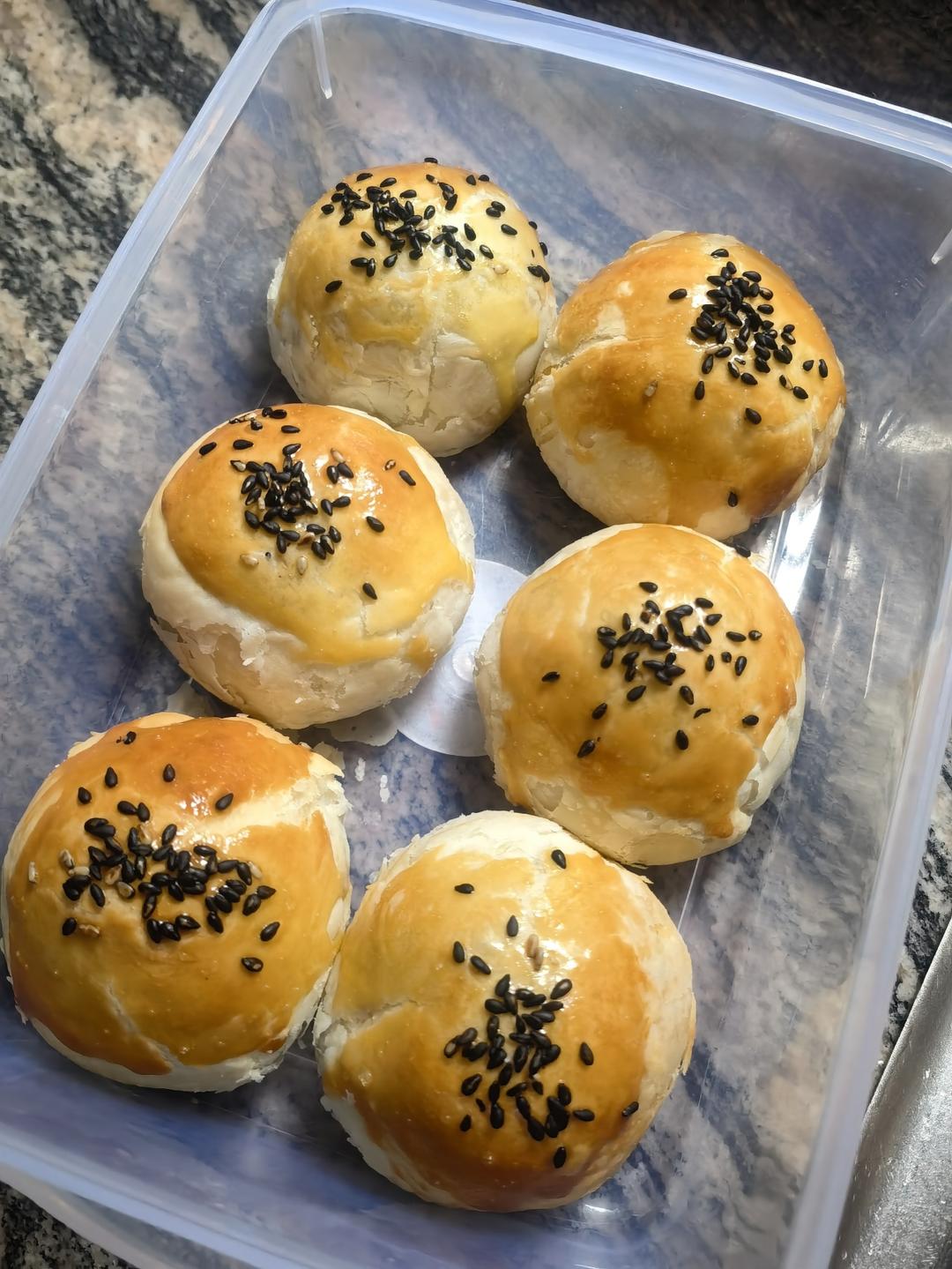 蛋黄酥~紫薯、抹茶、原味~花好月圆，中秋快乐~内附一次做六色蛋黄酥方法~