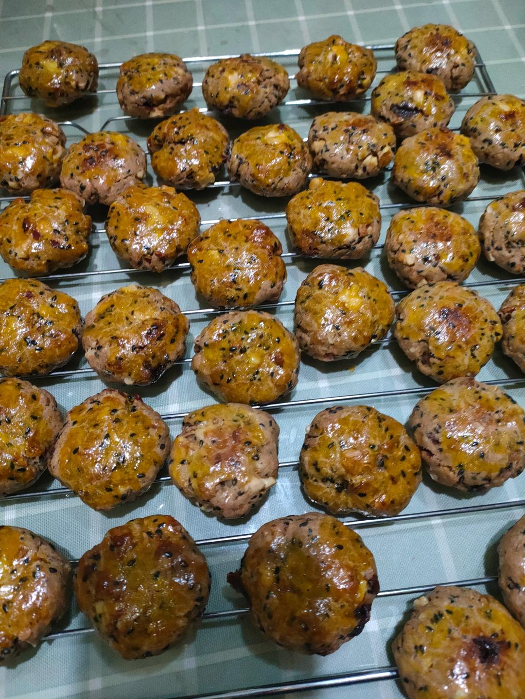 红枣红糖核桃饼干