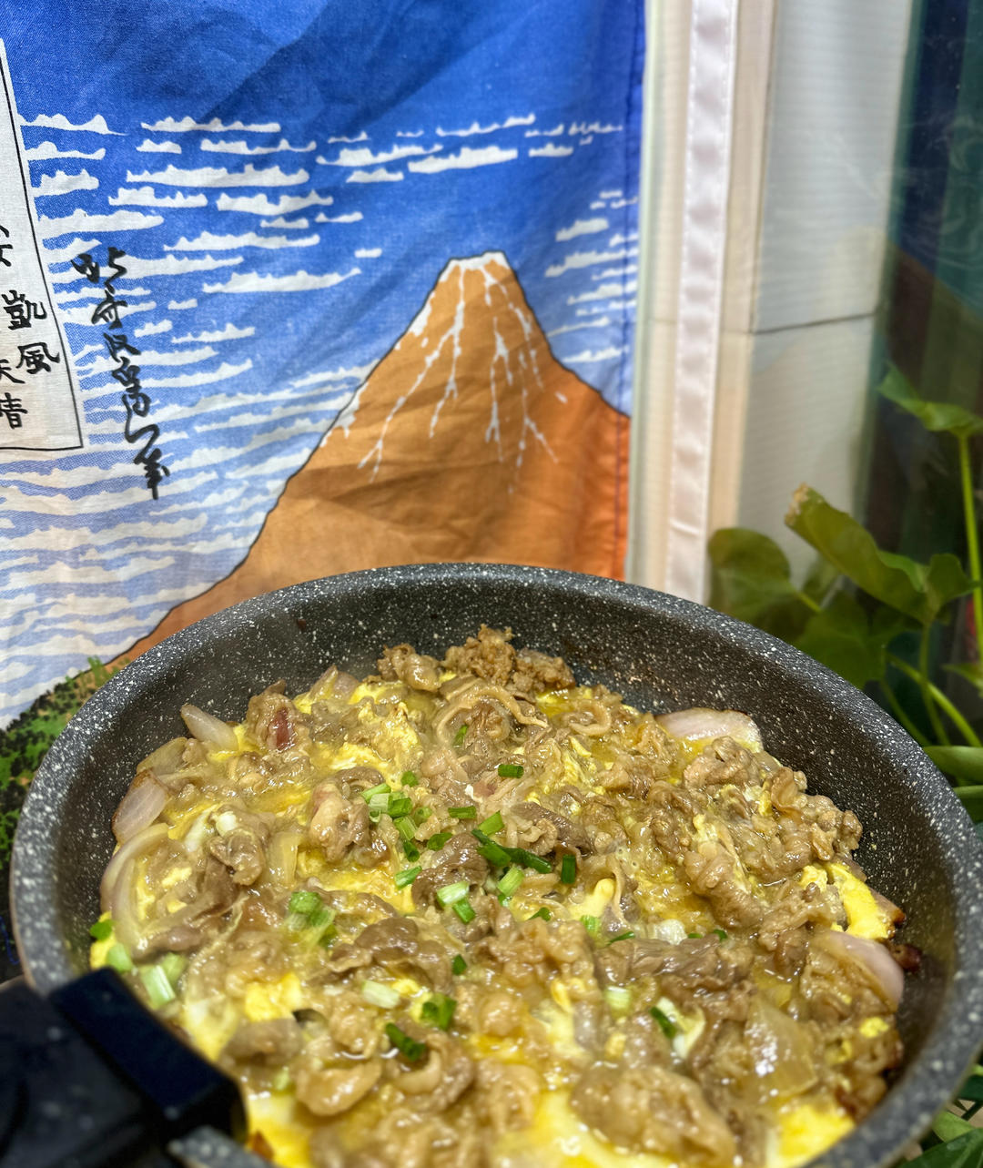 窝蛋肥牛饭