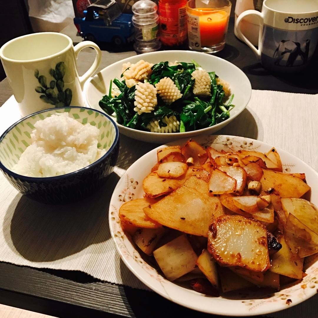 孜然洋葱土豆片