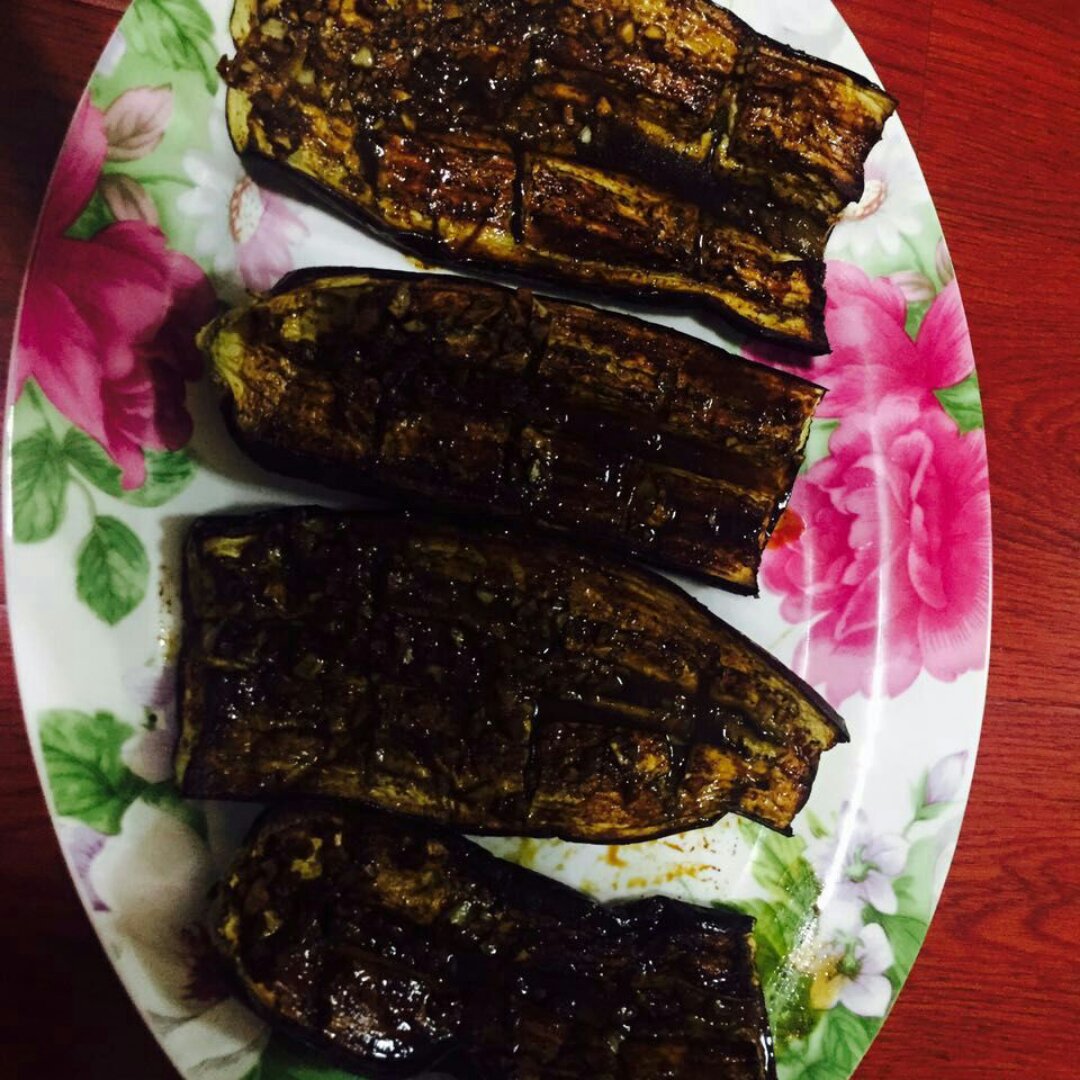 蒜味烤茄