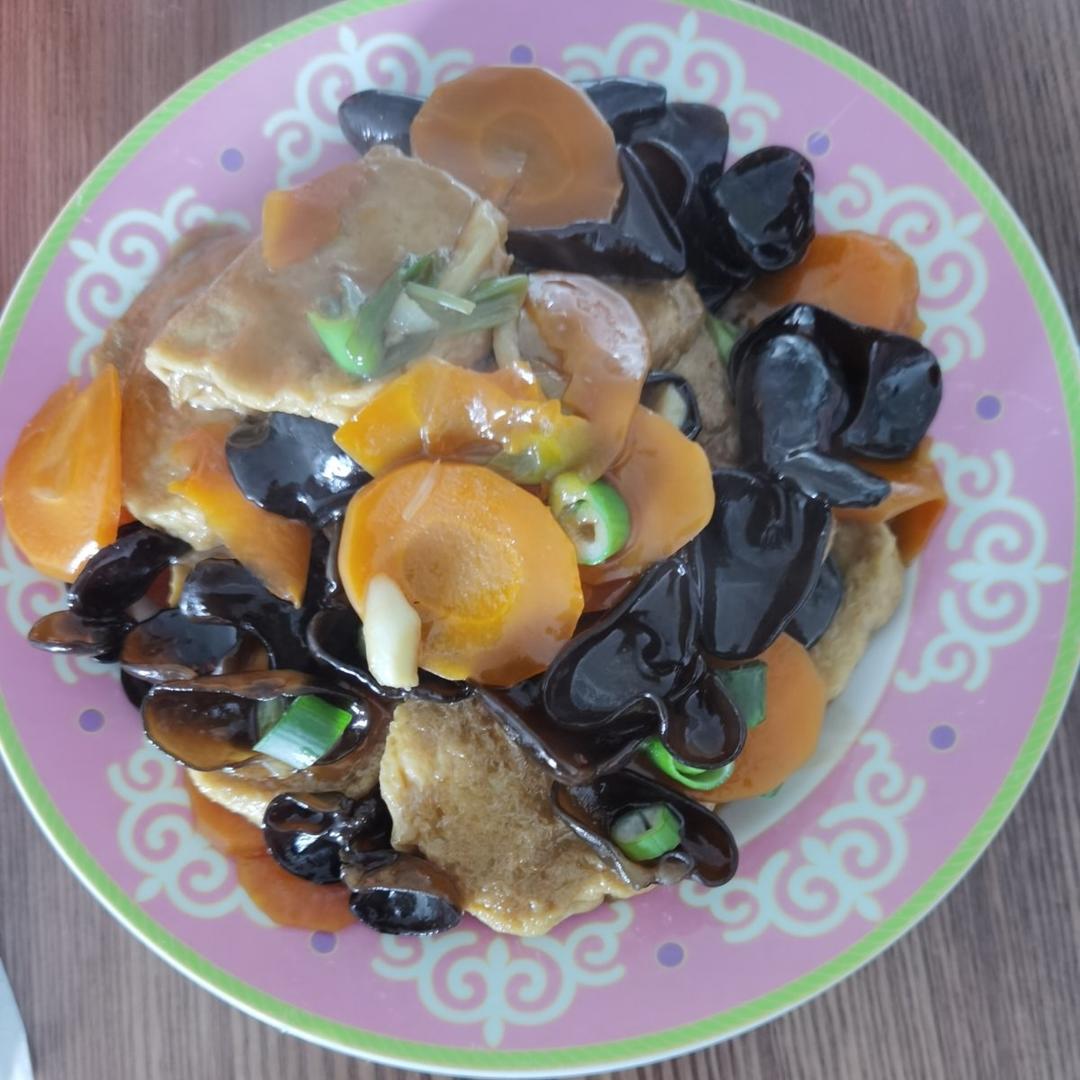 能下八碗饭的红烧素鸡