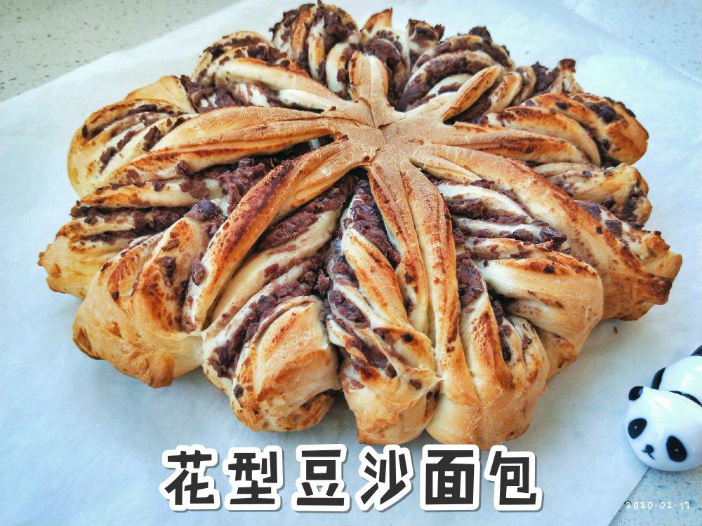 花型豆沙面包🌸