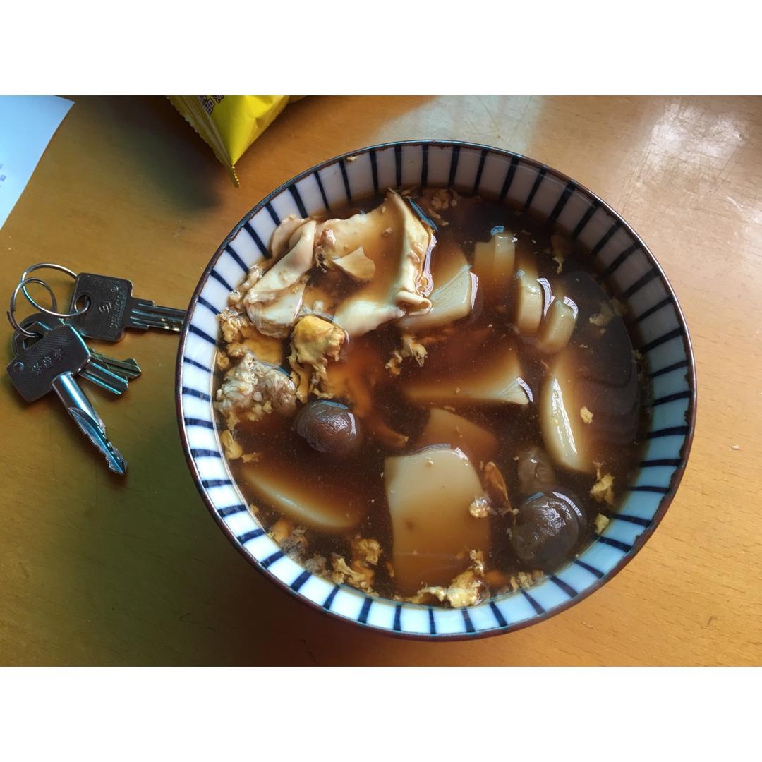 年糕鸡蛋桂圆红糖水
