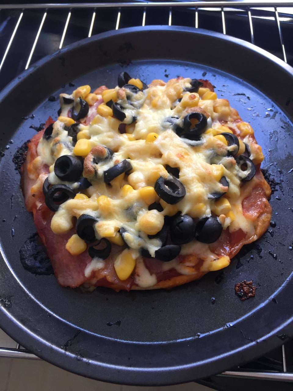 8寸纯手工什锦披萨