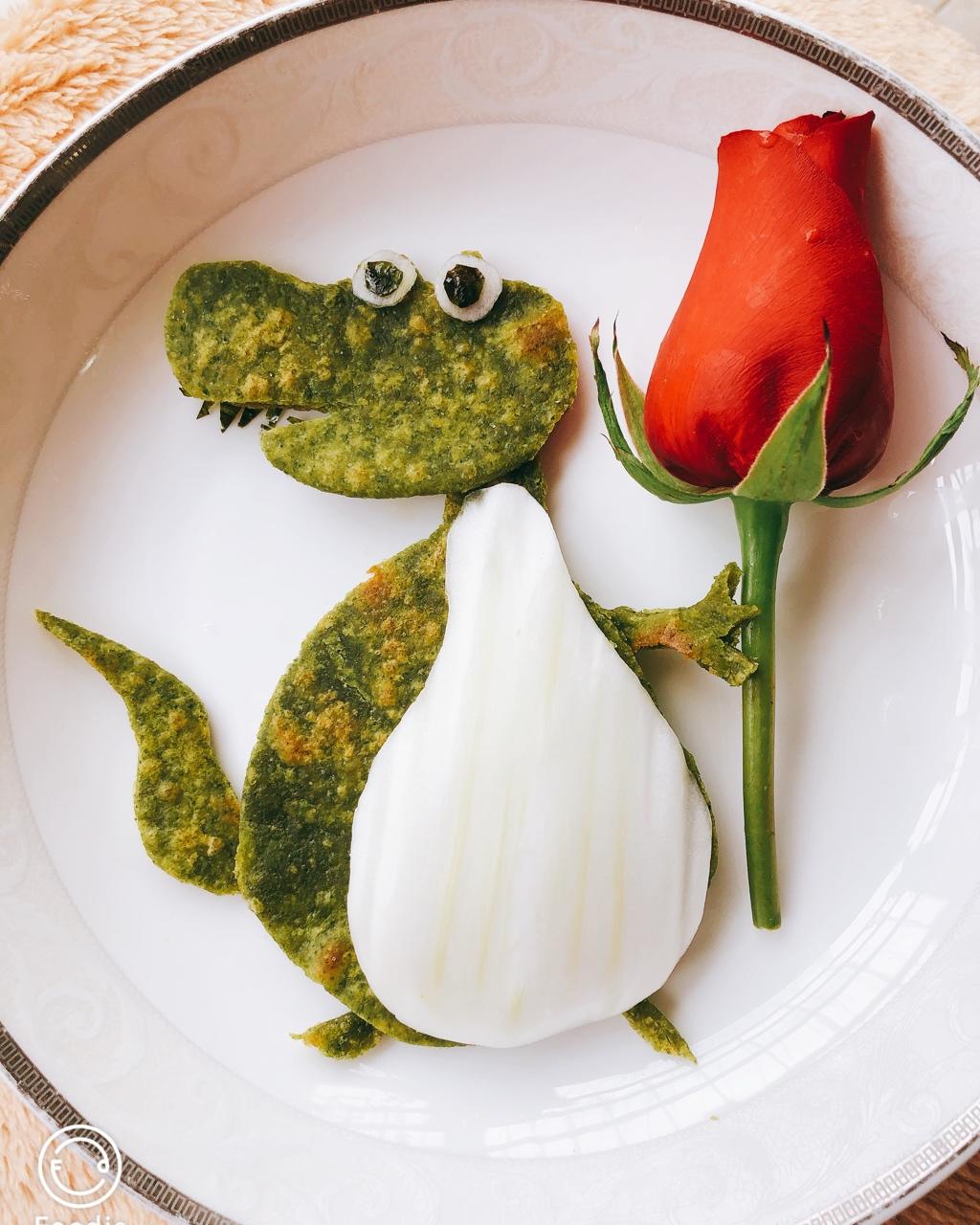 童心未泯餐盘画