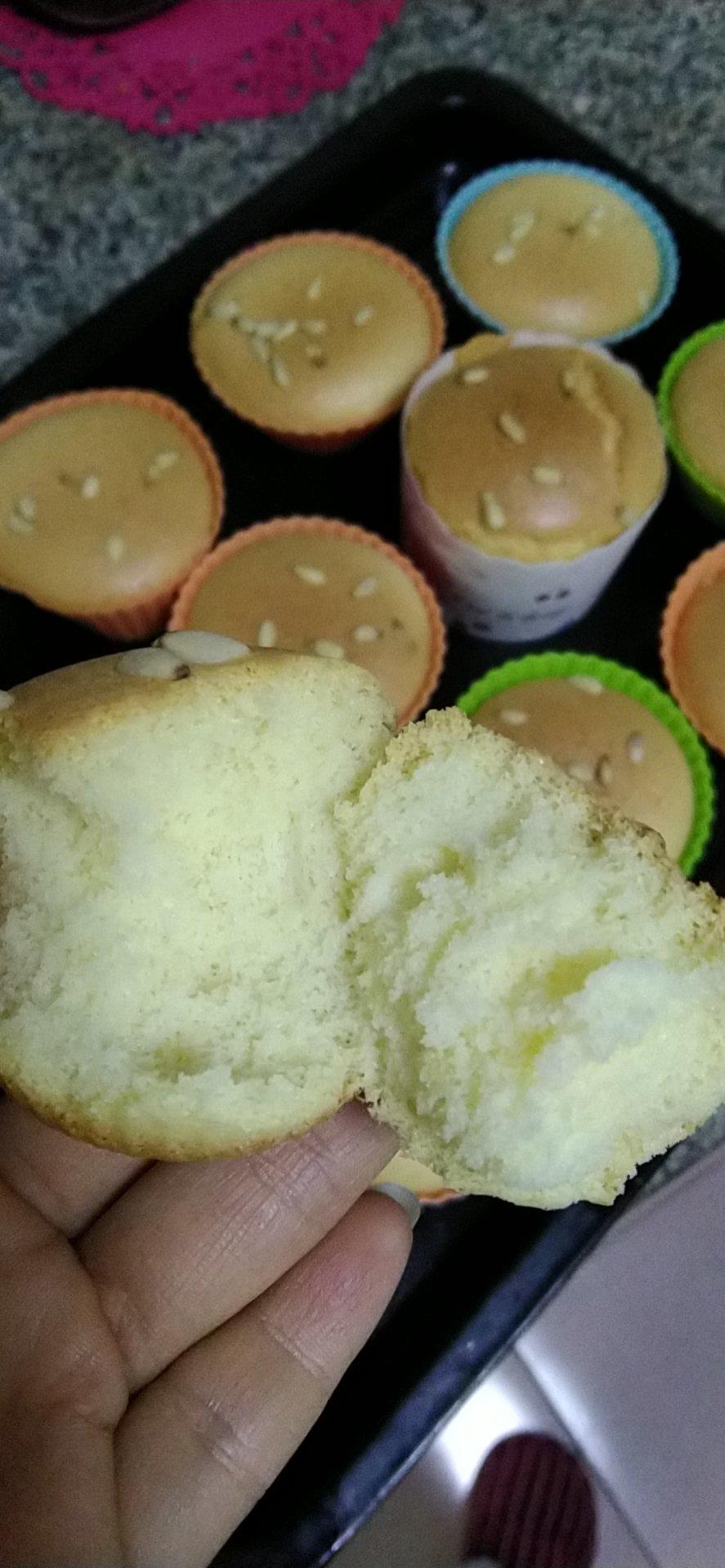 不开裂不回缩❗️细腻软绵❗️炼乳纸杯蛋糕