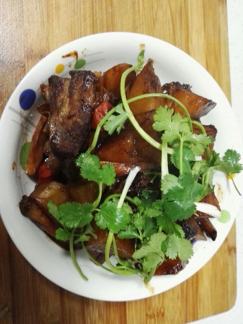 土豆胡萝卜烧牛肉