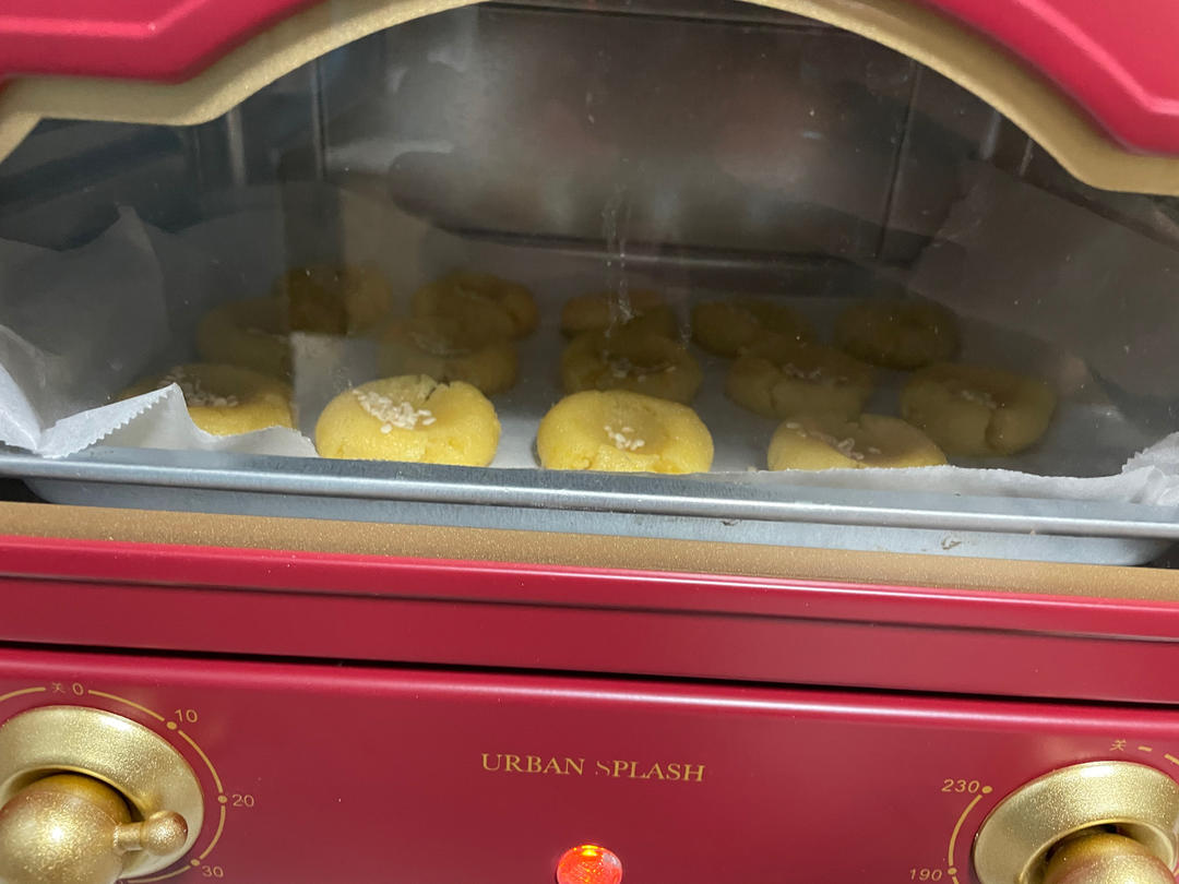 酥到掉渣的迷你小桃酥