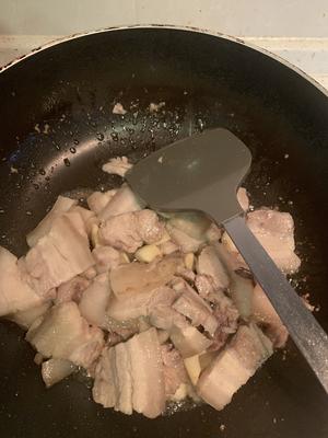 超级好吃，超级好做的“青蒜回锅肉”的做法 步骤4