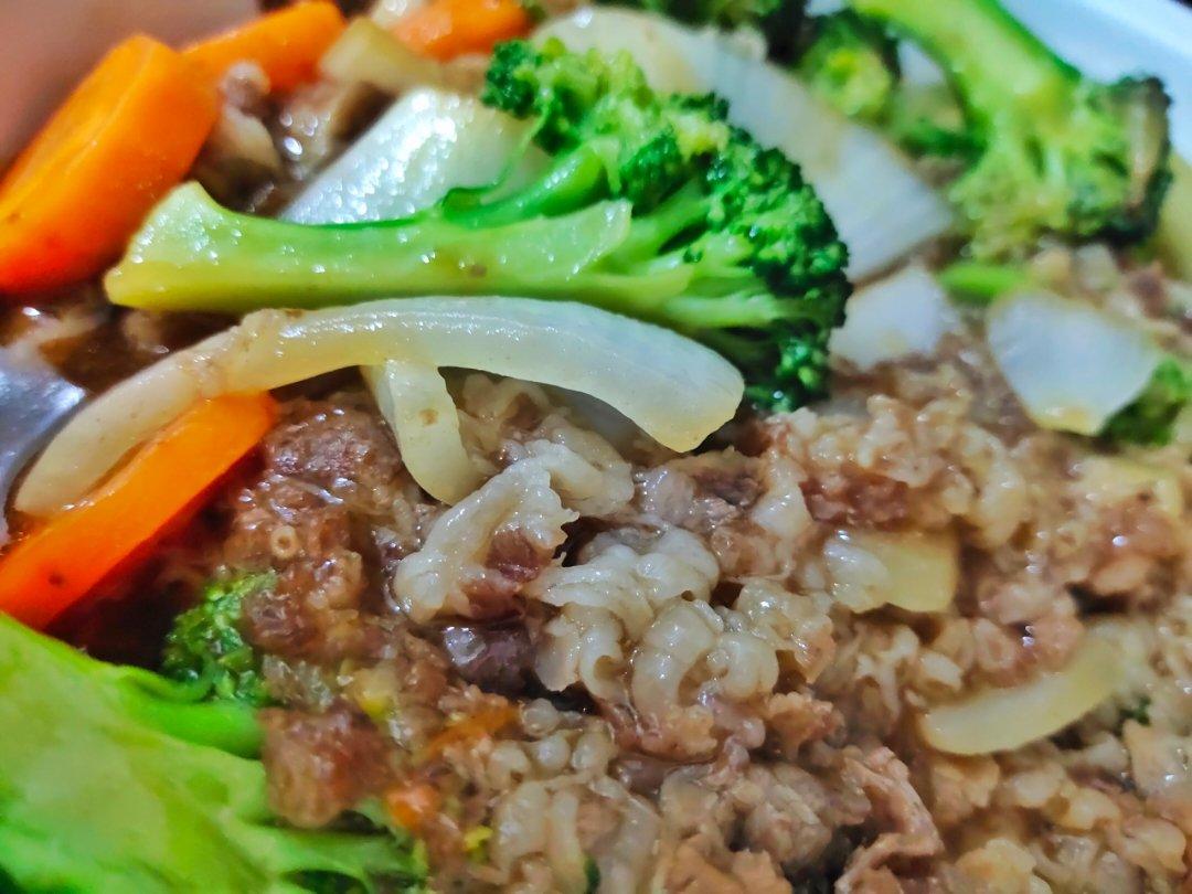 肥牛饭