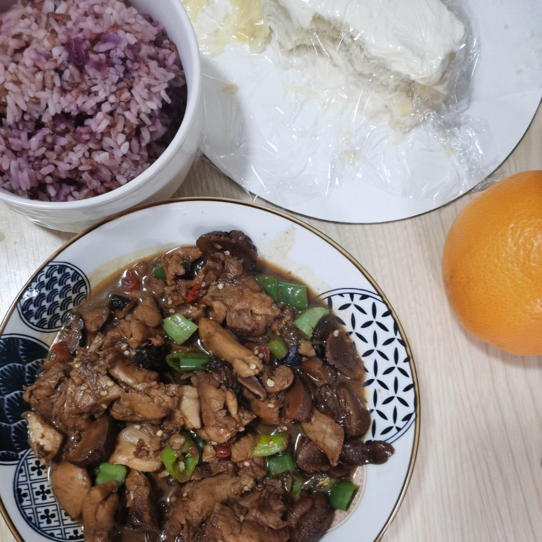 秒杀饭馆味道的【黄焖鸡米饭】