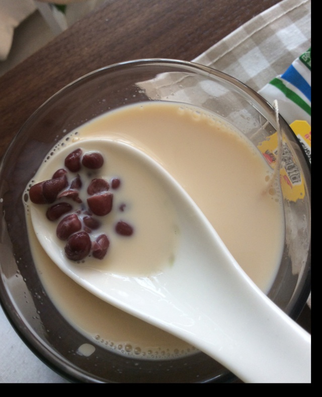 蜜豆奶茶