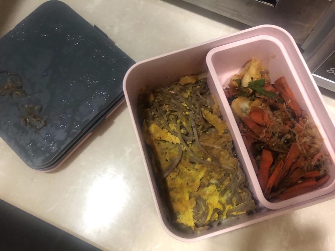 自制烤黑麦热面三明治&面条高配版赛百味【健康一手握】