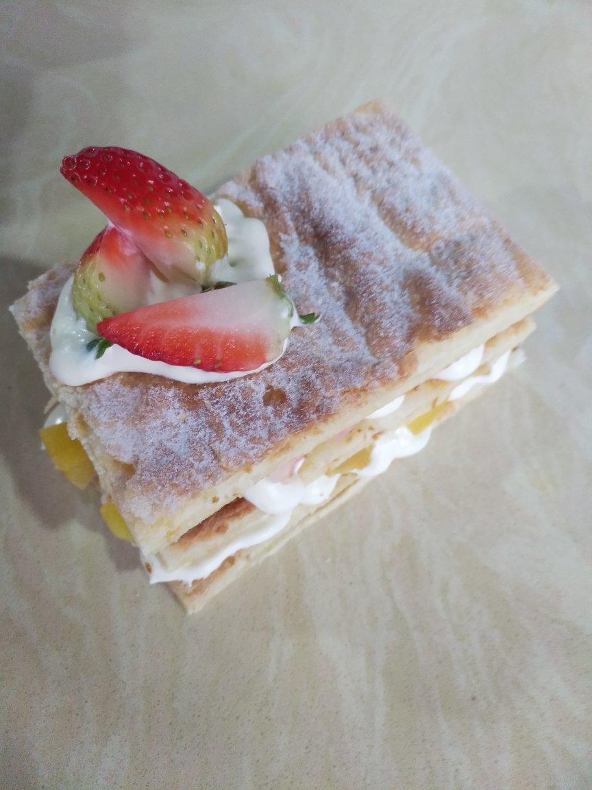 草莓拿破仑（呱呱杯夹馅儿更好吃哟！）