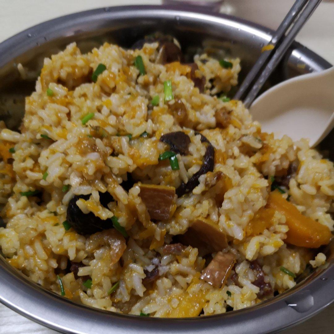 美味到不行的南瓜饭