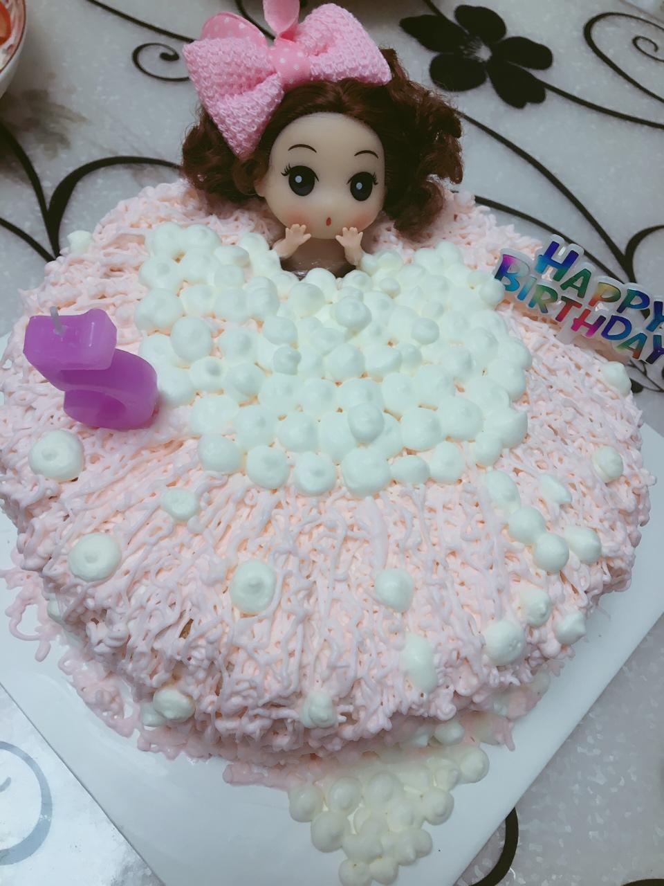 详细步骤制作泡泡浴娃娃蛋糕