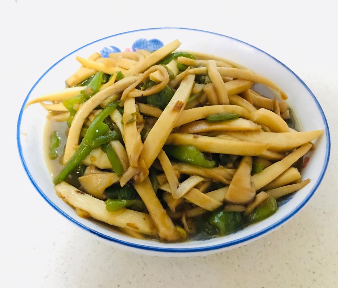 💚家常青椒炒杏鲍菇