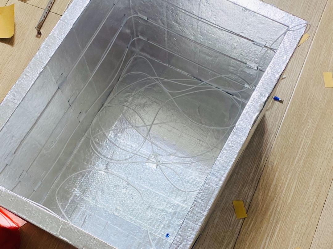 小胖成儿做的自制发酵箱