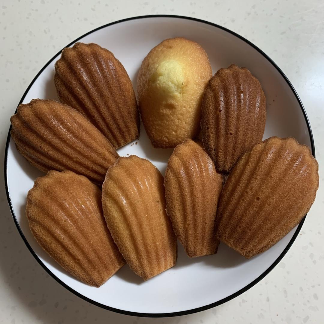 玛德琳蛋糕