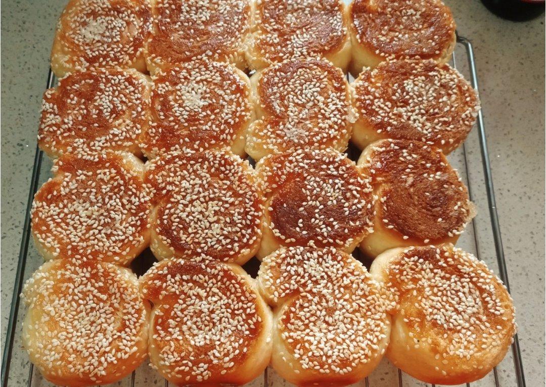 蜂蜜脆底小面包