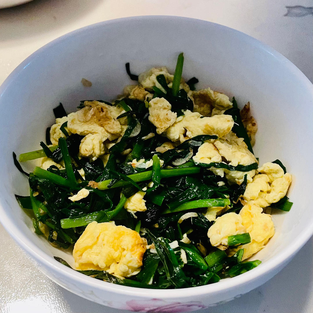 韭菜炒鸡蛋——三分钟快手下饭菜 掌握火候的秘诀