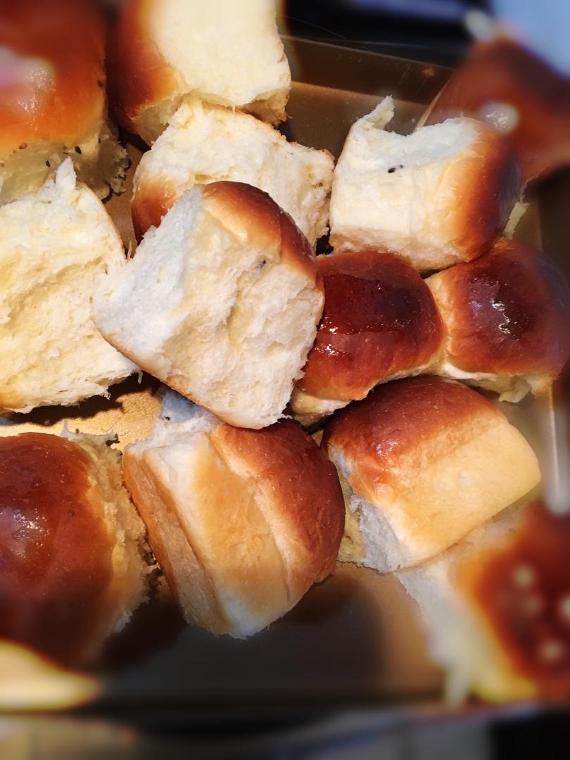 老面包土司！（普通面粉，植物油也可以做出好面包！小时候的味道。。。）