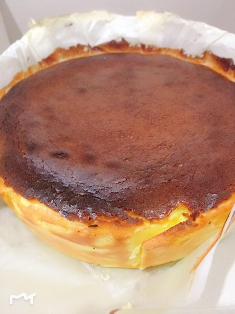 生铜Keto低碳🧀巴斯克式焦烤芝士蛋糕🧀Ricotta版❤️