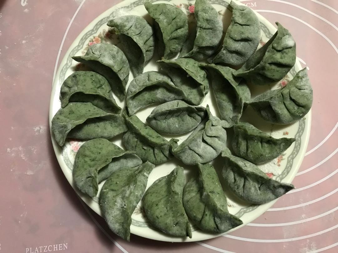 新鲜艾叶的处理&艾叶水饺