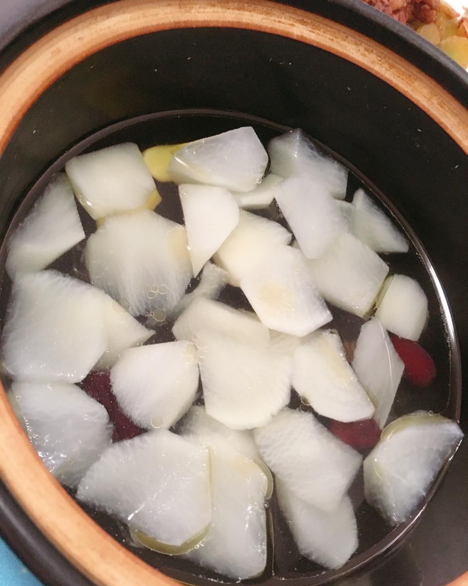 清炖白萝卜汤（独家原创）