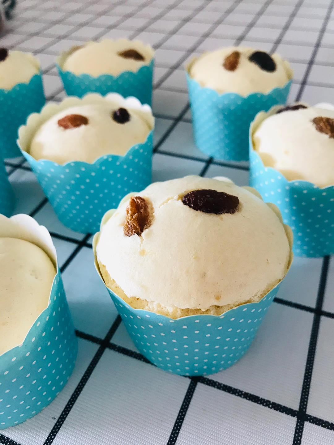 高颜值奶油纸杯蛋糕杯子蛋糕（附教程）