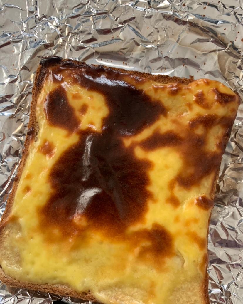 乳酪烤吐司片（十分钟早餐）