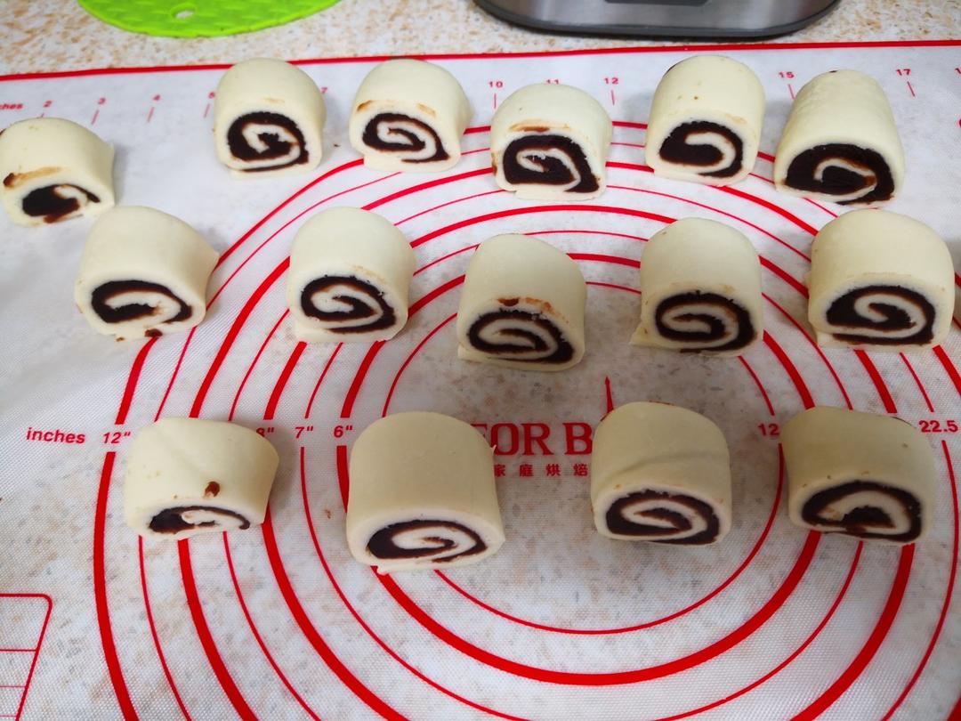 豆沙花卷豆沙卷（红豆沙花卷）