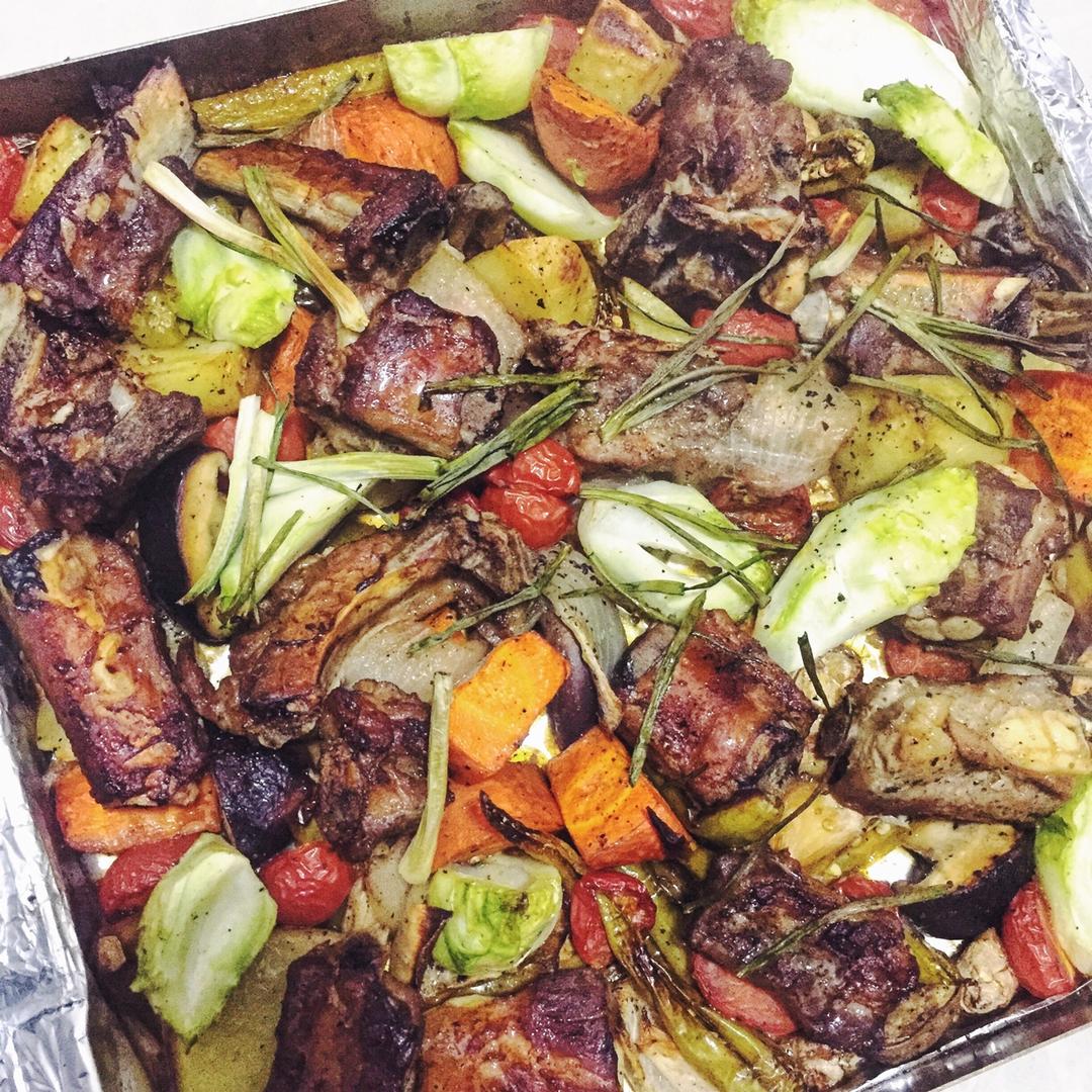 黑椒风味烤排骨