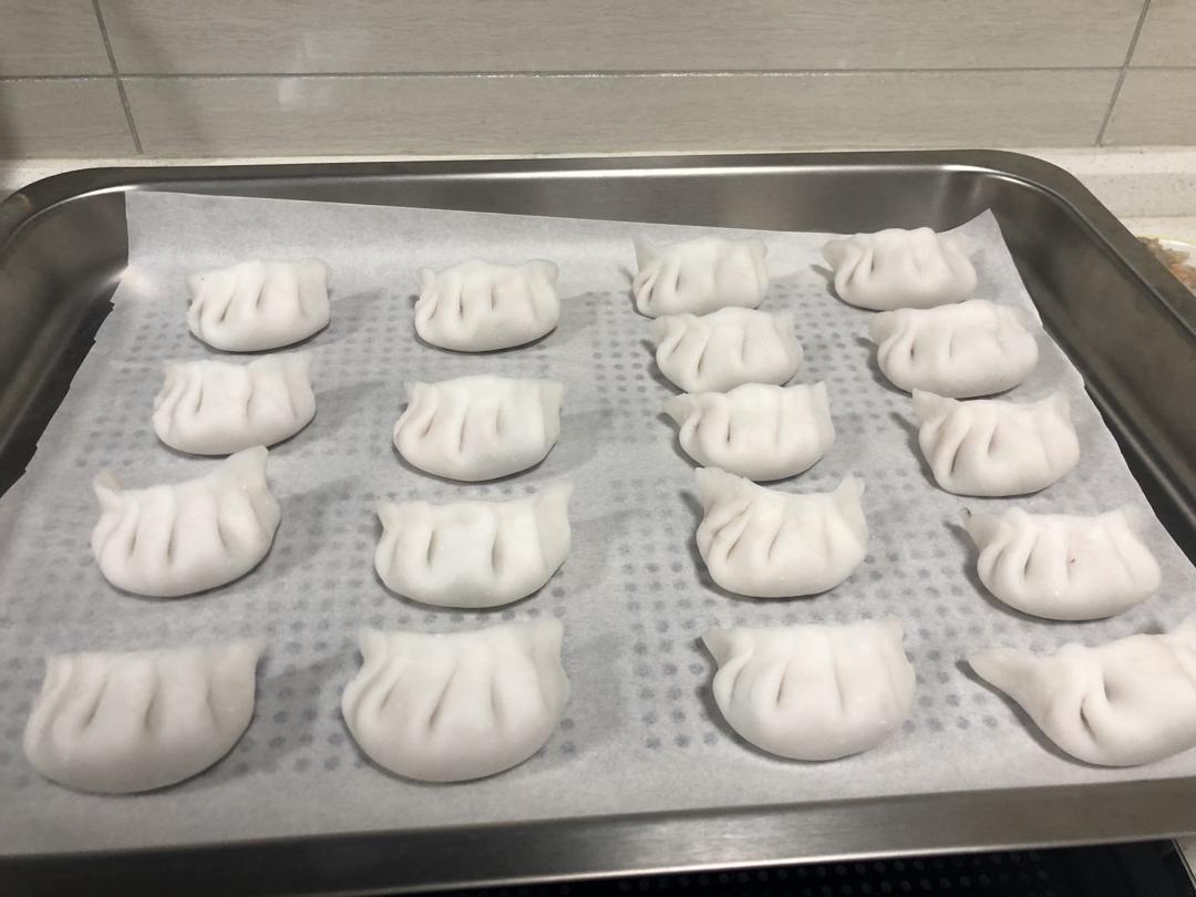 很有玄机的水晶虾饺…皮