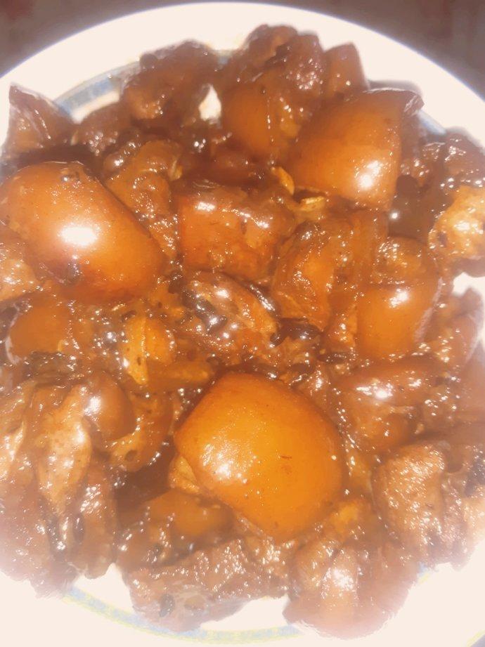 美味的家常菜：红烧猪蹄