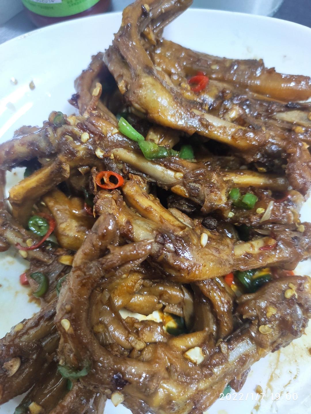 匹敌长沙夜市的销魂鸭掌（酱汁烂熟型）