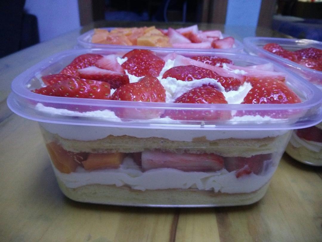 草莓🍓盒子