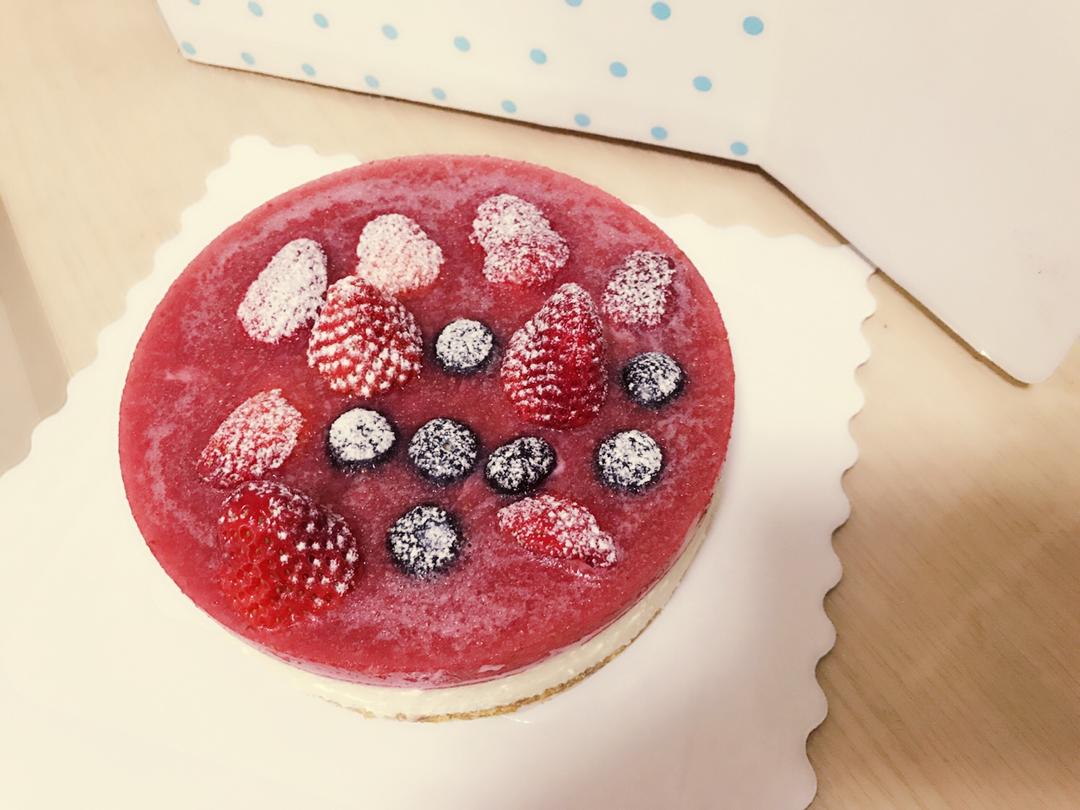 6寸榴莲草莓冻芝士