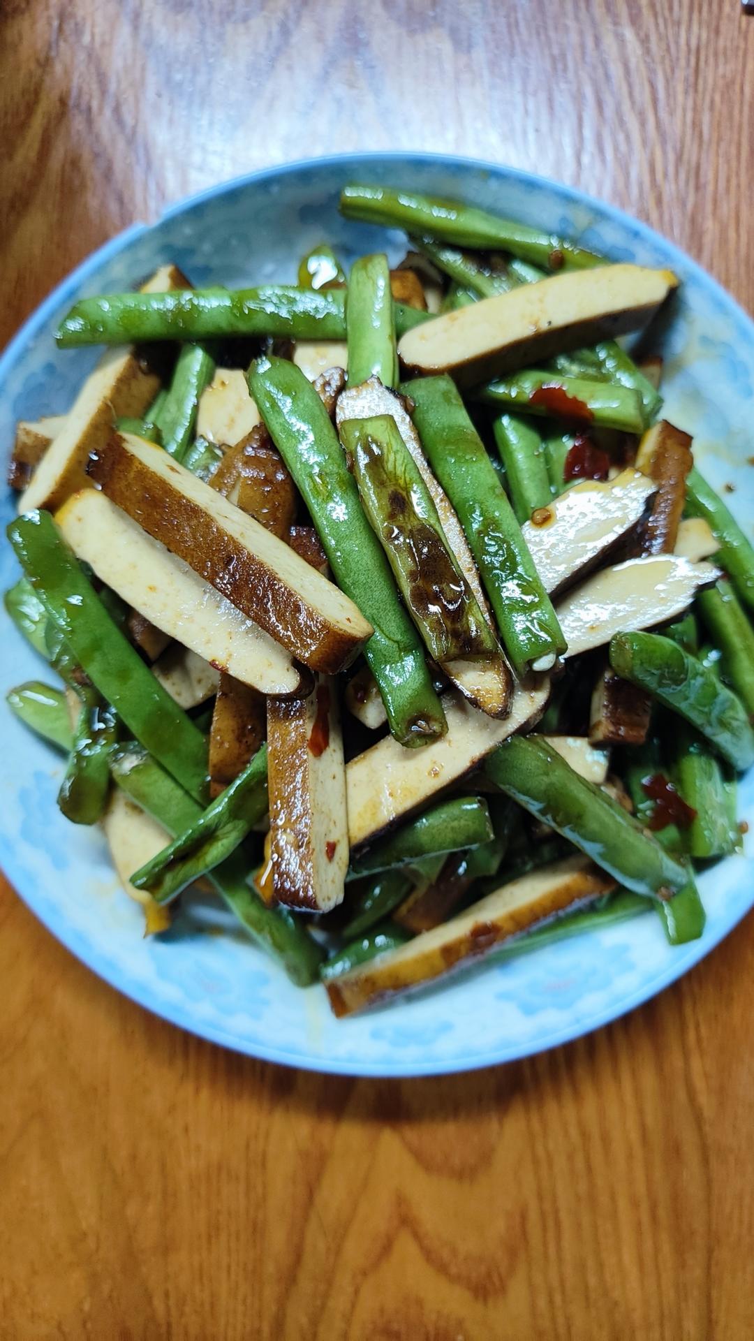 苗翠花的酸豆角炒豆腐干