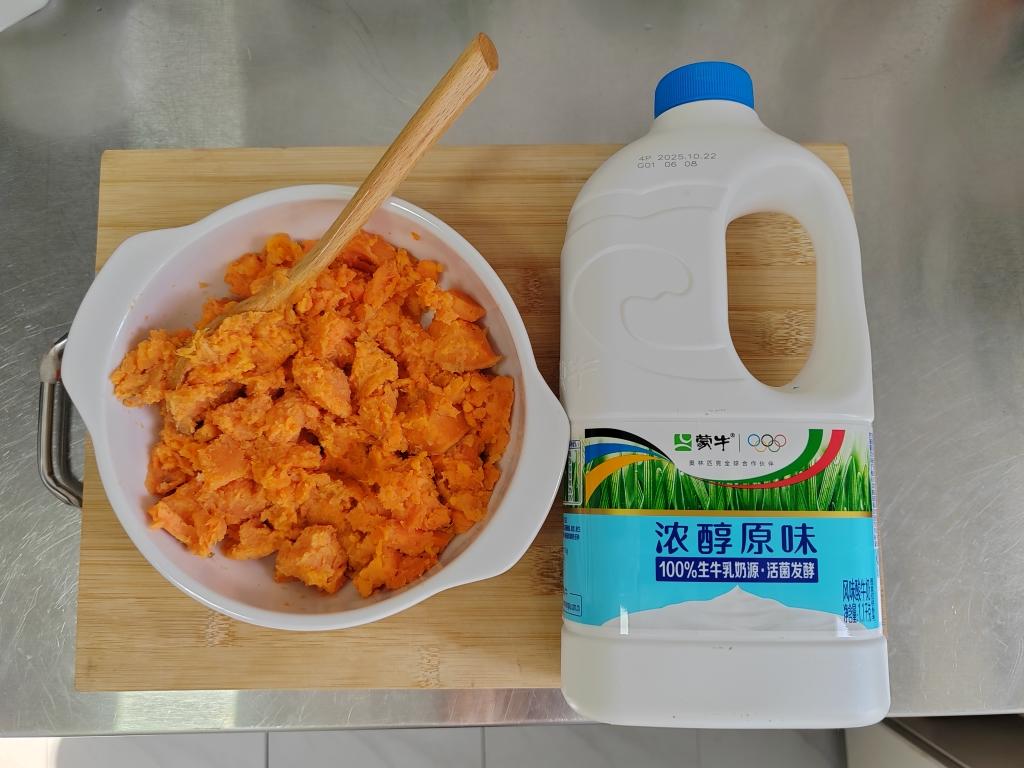 纯奶手撕吐司的做法 步骤1