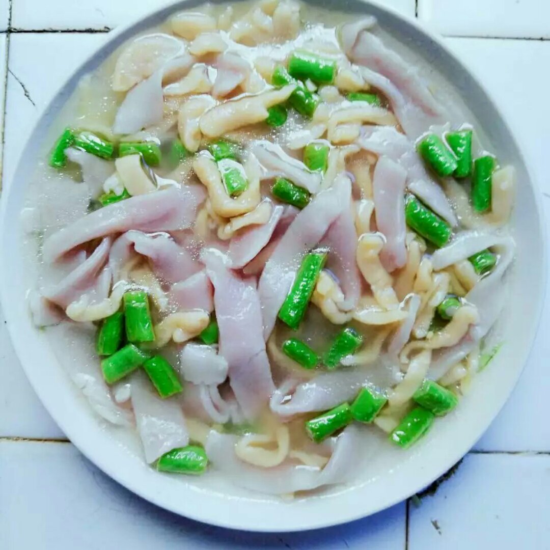 自制纯天然蔬菜汁彩色面条