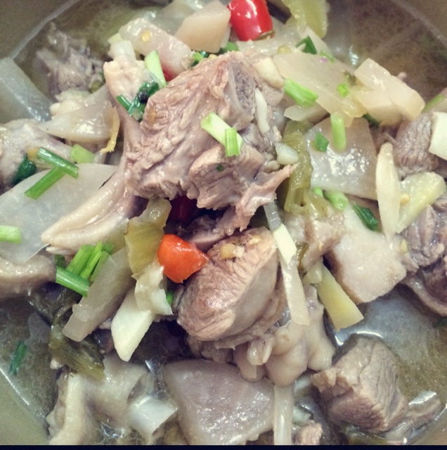 酸萝卜老鸭汤