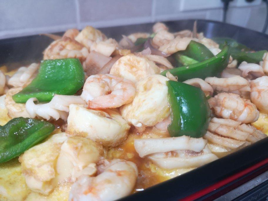 铁板海鲜日本豆腐 Seafood with Japanese Dofu